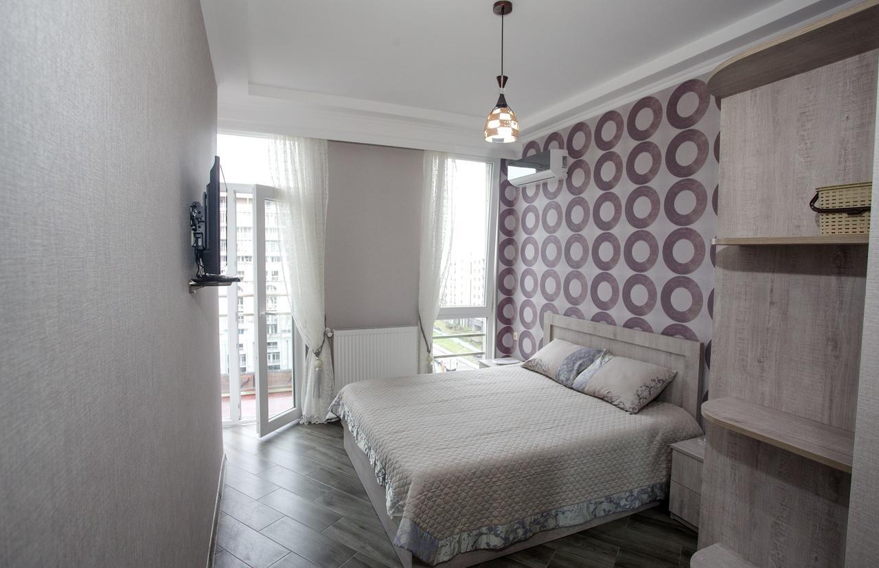 באטומי 5 Rooms מראה חיצוני תמונה