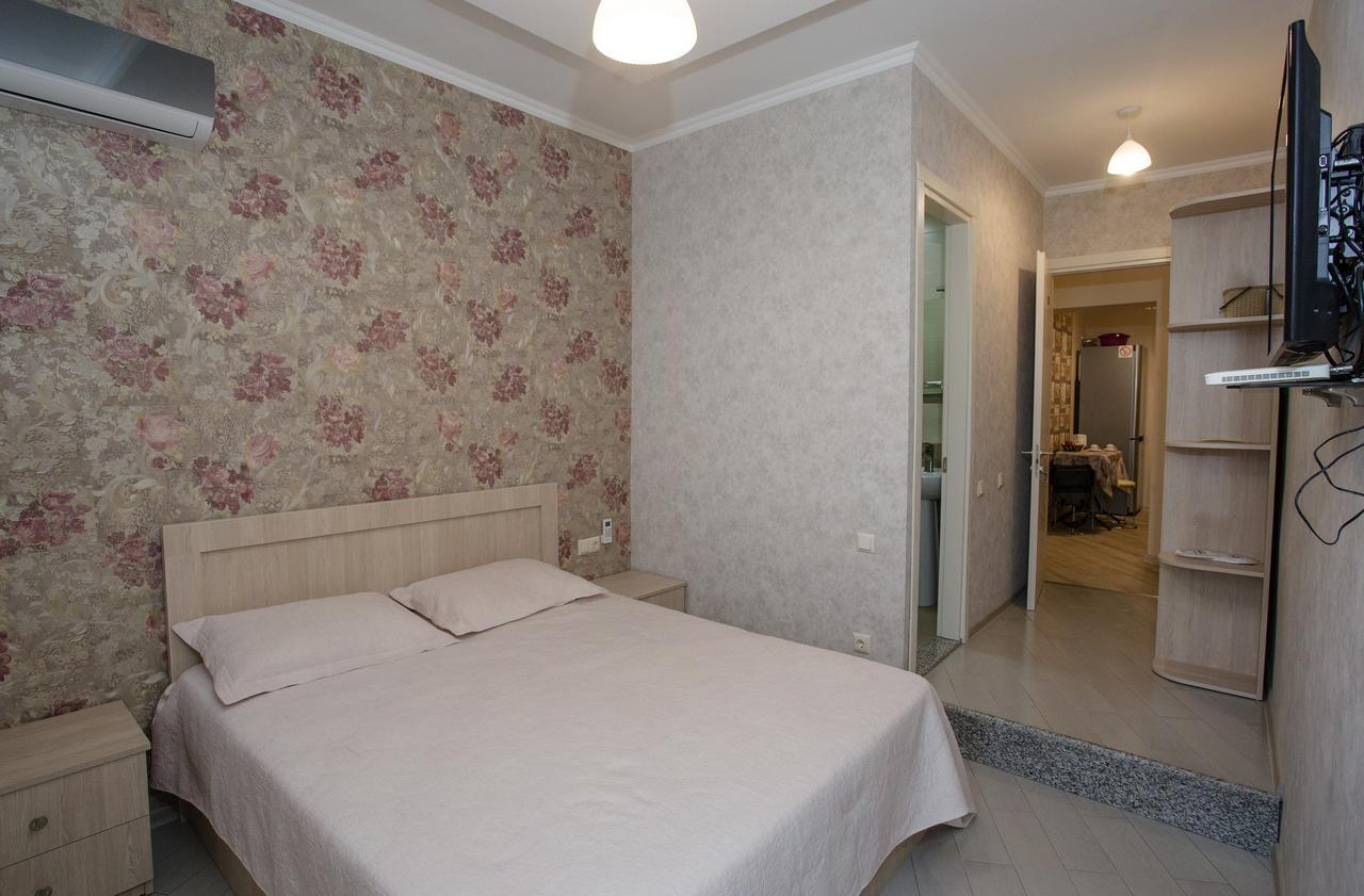 באטומי 5 Rooms מראה חיצוני תמונה